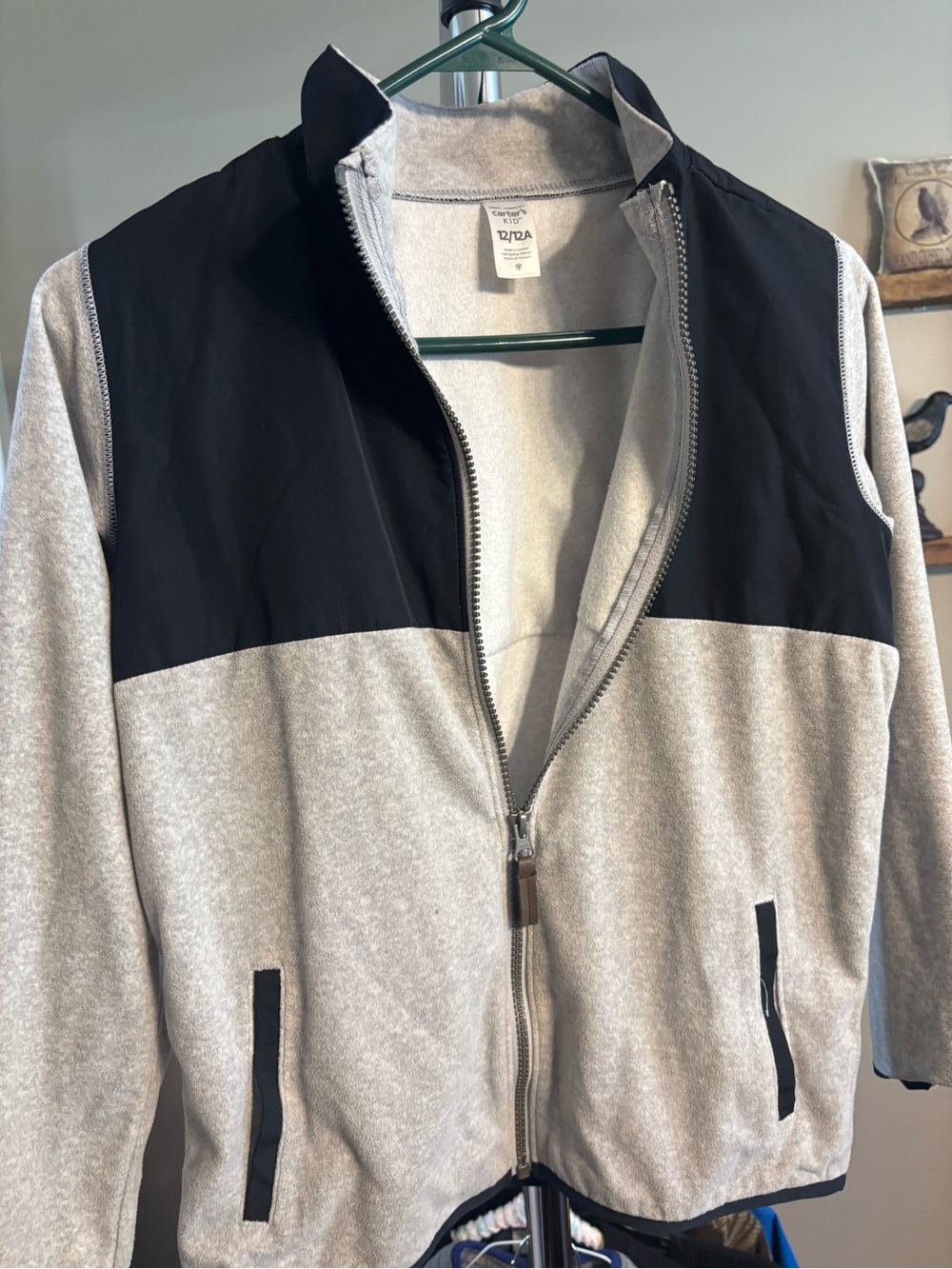 Carter's Gray and Black Men's Zip-Up Sweater Jacket